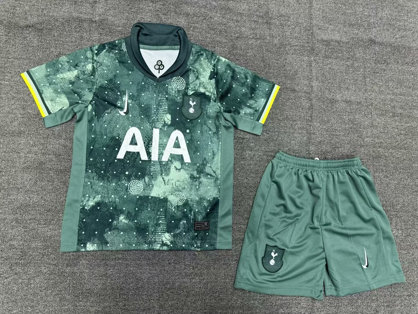 24-25 Tottenham hotspur third kids version size 16-28