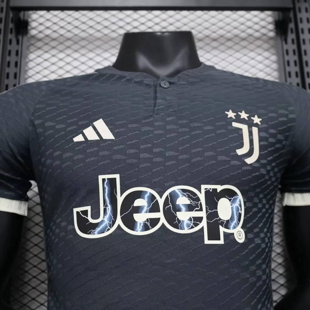 Player Version 23/24 Juventus Third Jersey