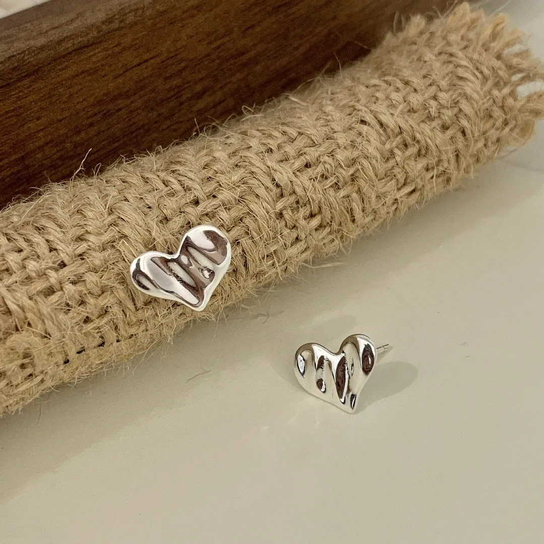 925 Silver Ripple Love Stud Earrings
