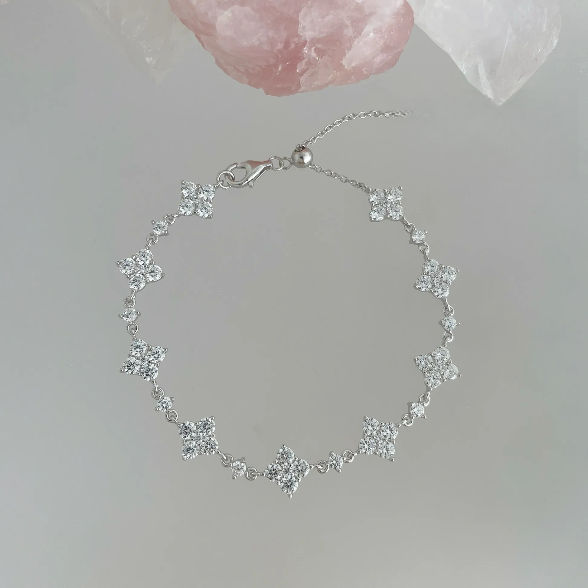 High quality! 925 silver four-leaf full diamond flower flower bracelet