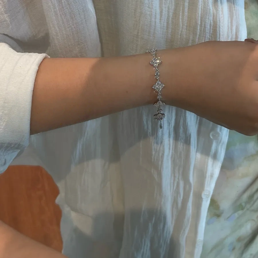 High quality! 925 silver four-leaf full diamond flower flower bracelet
