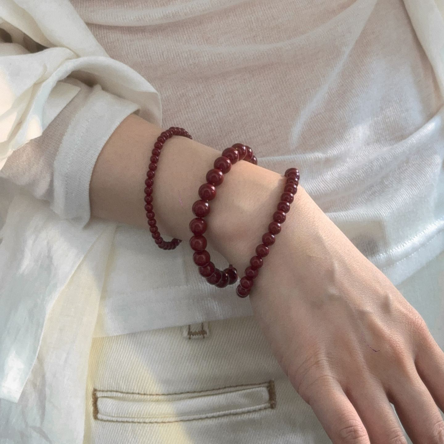 Burgundy faux pearls stacked bracelet