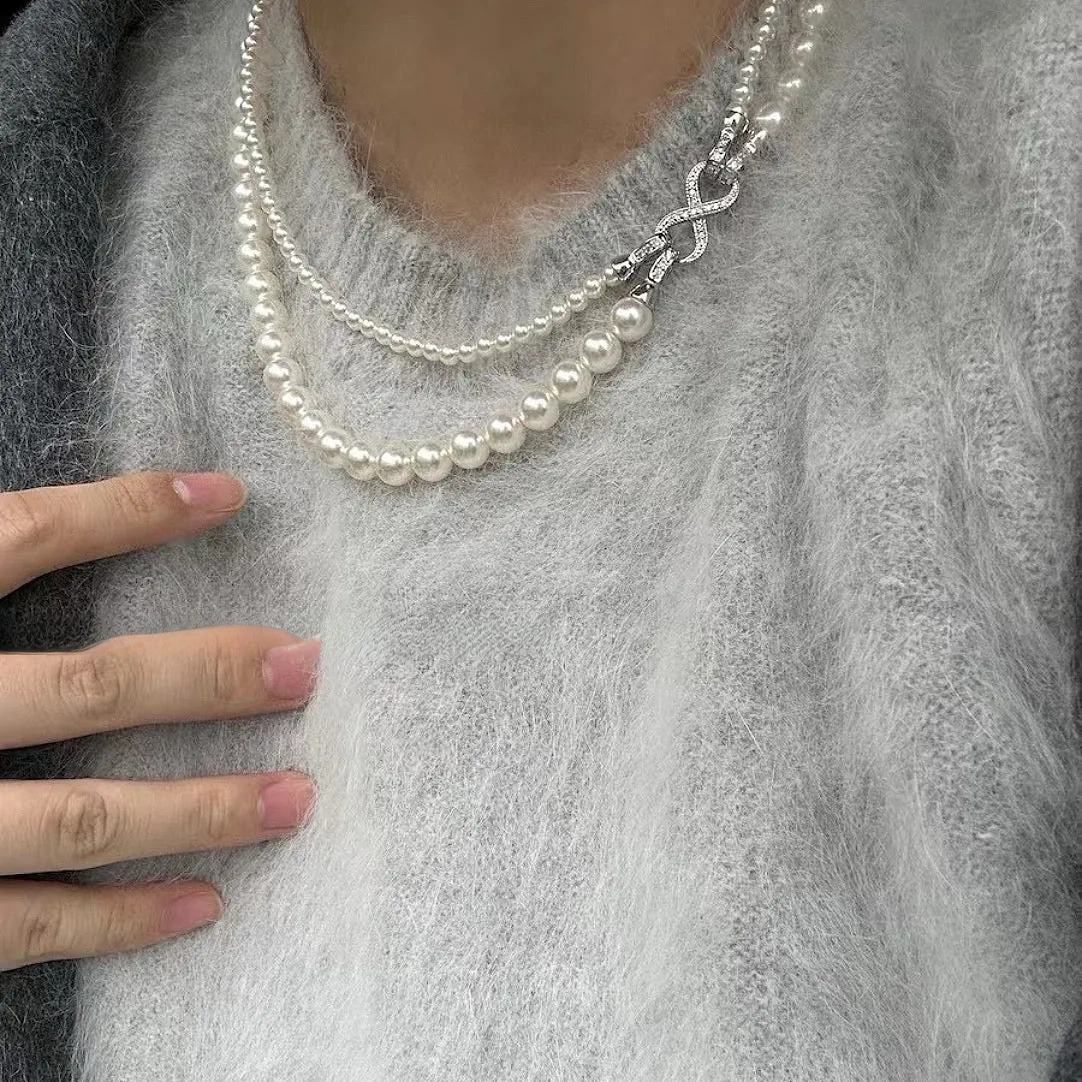 Figure-eight buckle gray double-layered pearl necklace