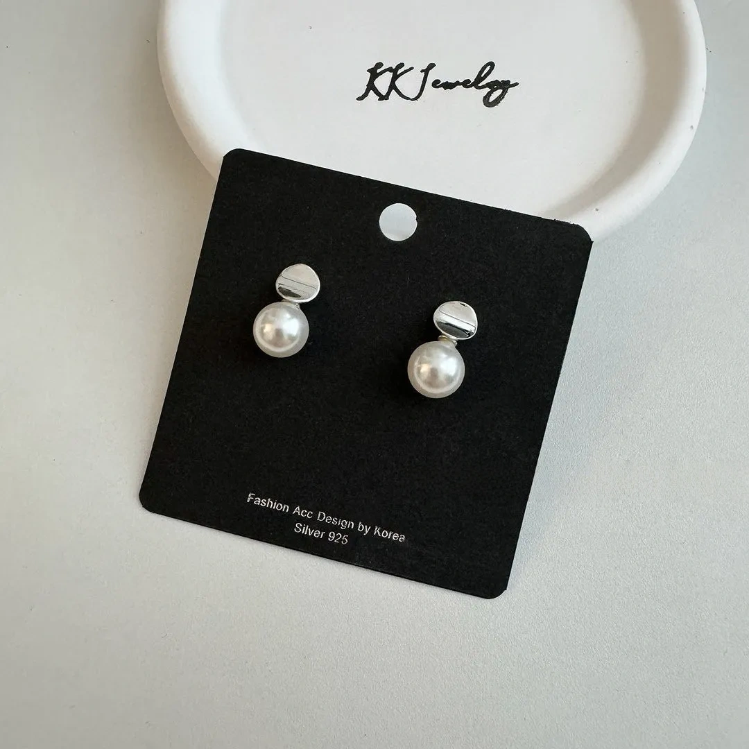 925 silver curved faux pearl stud earrings