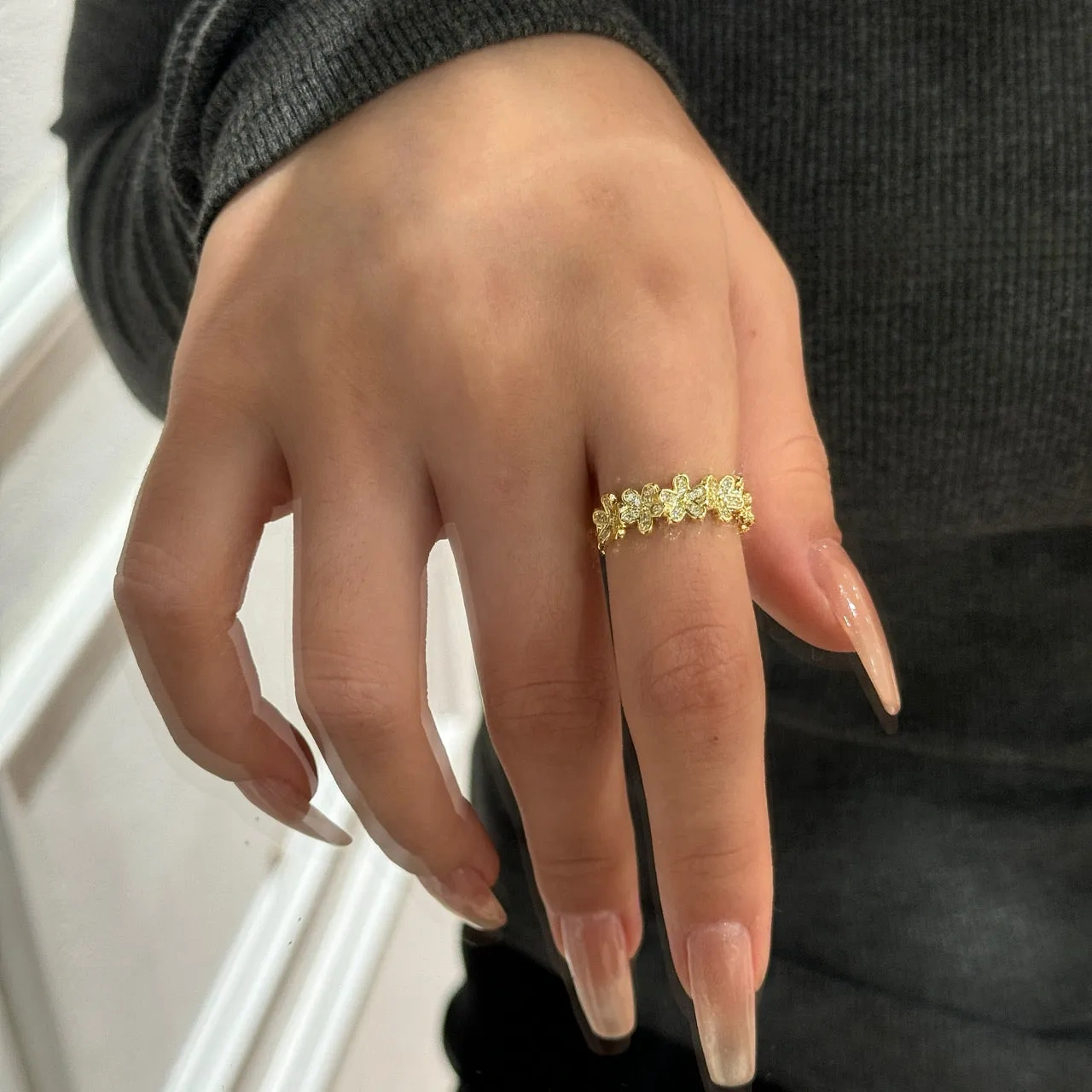 Flower set fine diamond ring with real gold plating