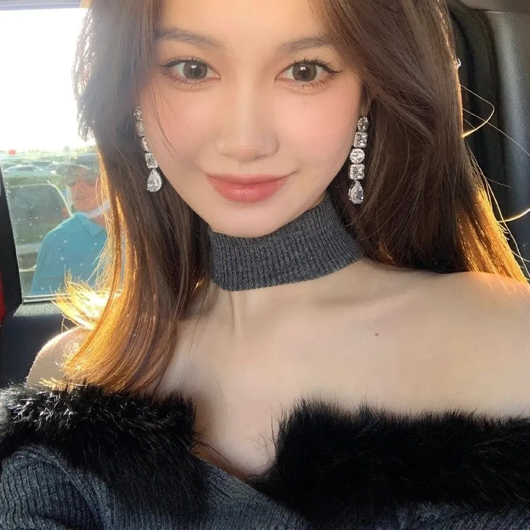 Irregular gemstone earrings