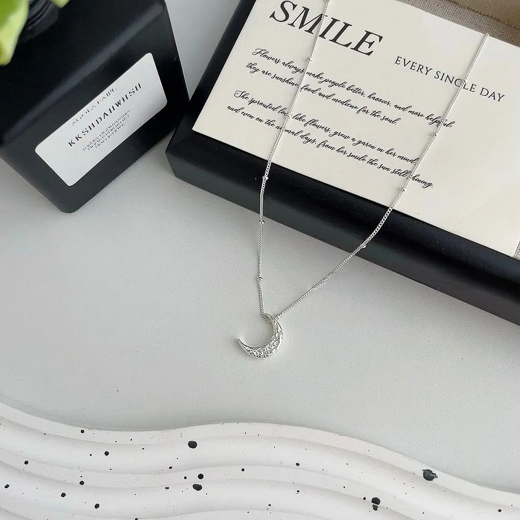 925 Silver Moon Texture Lava Necklace