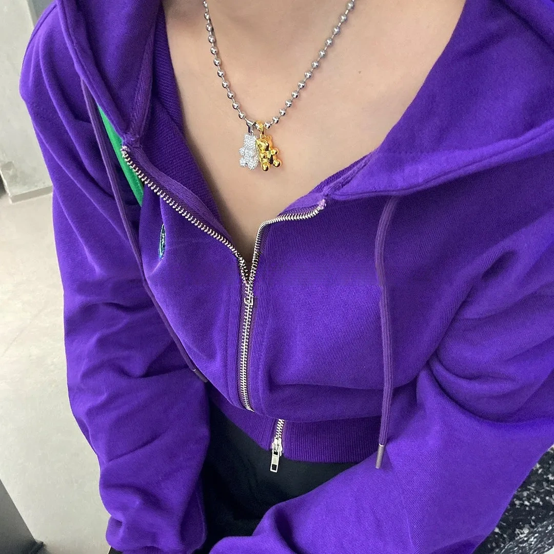 But cute love is very weightygold and silver diamond-studded three-dimensional bear necklace