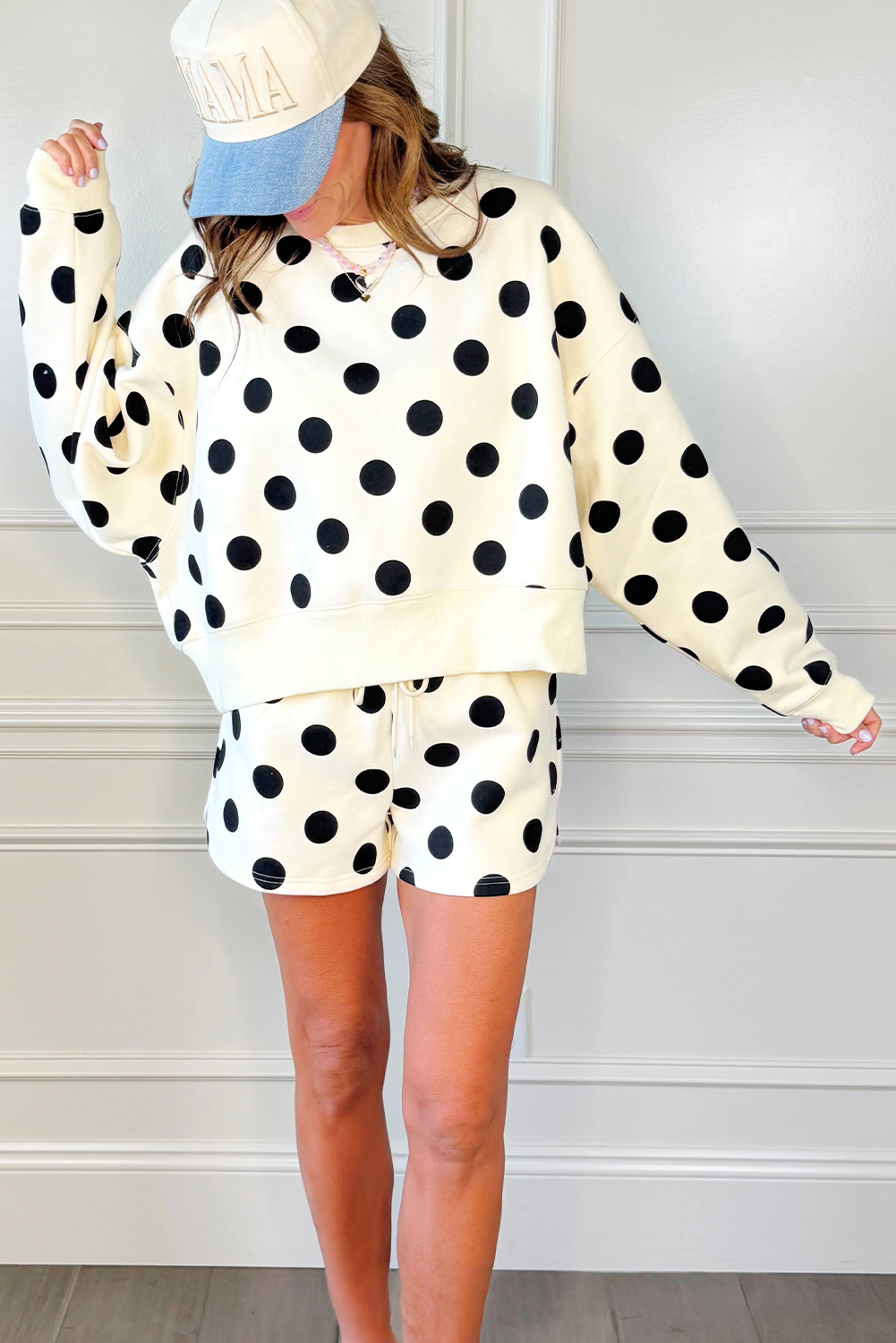 Polka Dot Print Drop Shoulder Pullover Drawstring Shorts Set