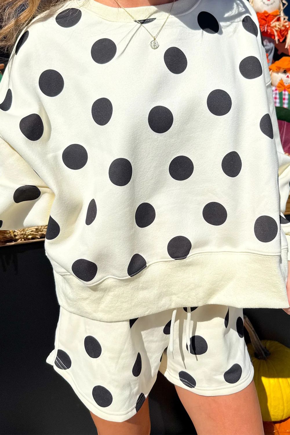 Polka Dot Print Drop Shoulder Pullover Drawstring Shorts Set