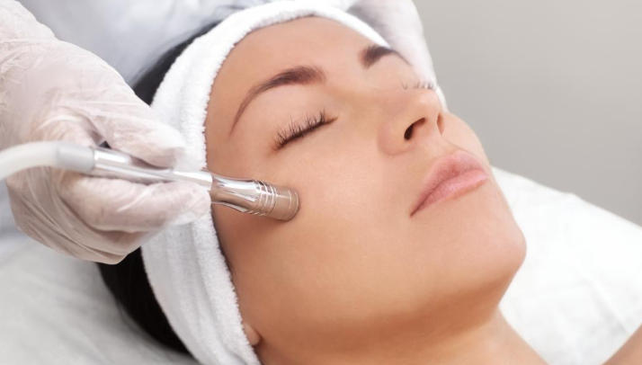 Is Microdermabrasion Worth it? Discover the Truth You Need to Know-GLM Beauty Spa Equipment Factory