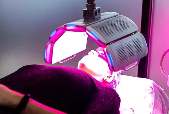 Professional LED light therapy instrument is a must for beauty salon-GLM Beauty Spa Equipment Factory