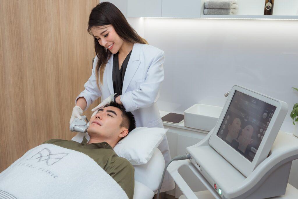 关于 HIFU 治疗您需要知道的一切 &bull; The Metro Clinic