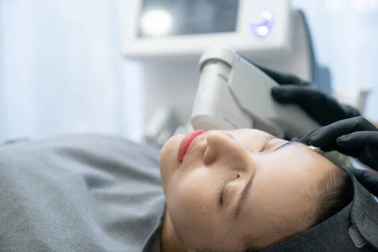 HIFU SKIN TIGHTENING - Dr Ros