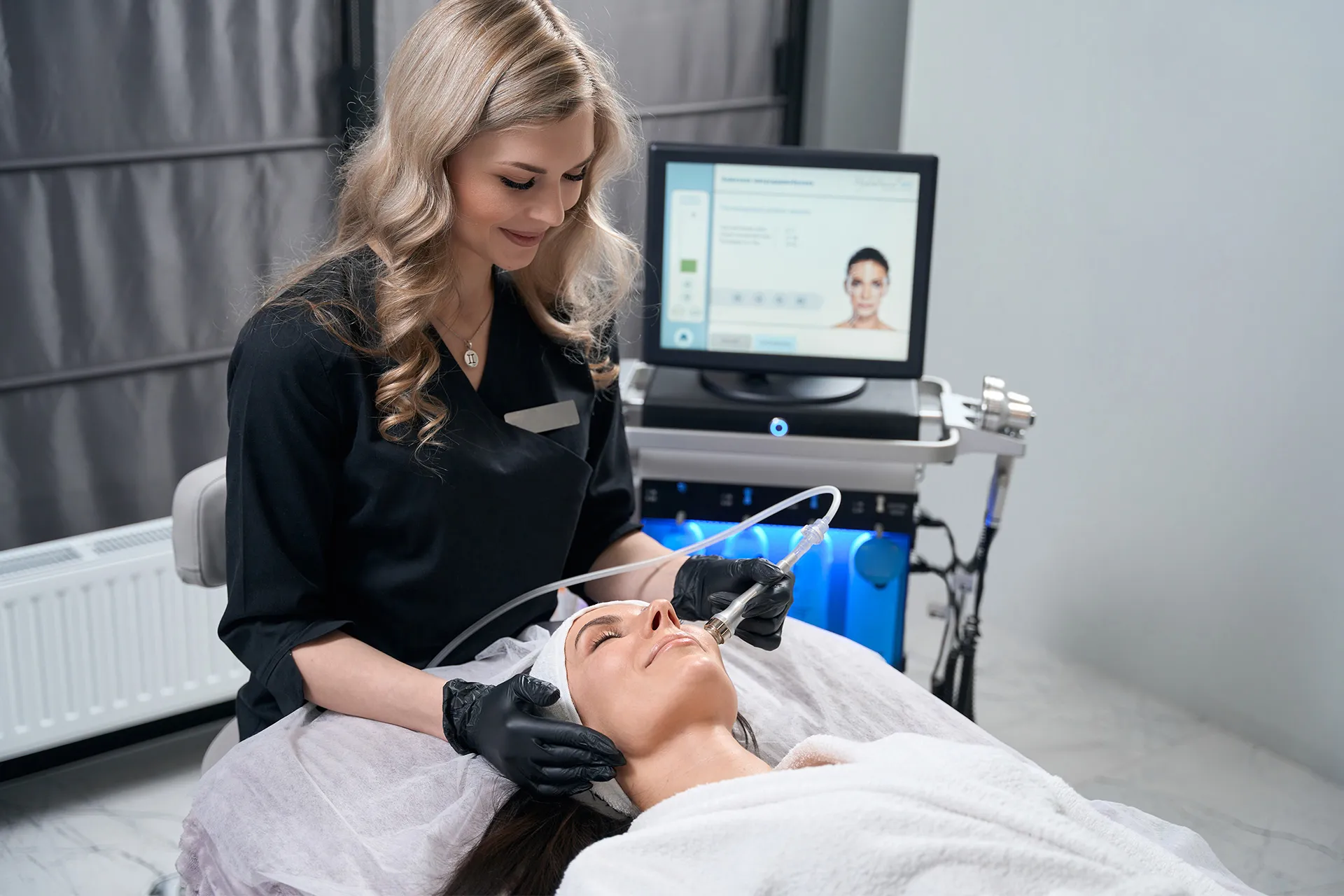 HydraFacial Treatment | Transform Your Skin Naturally