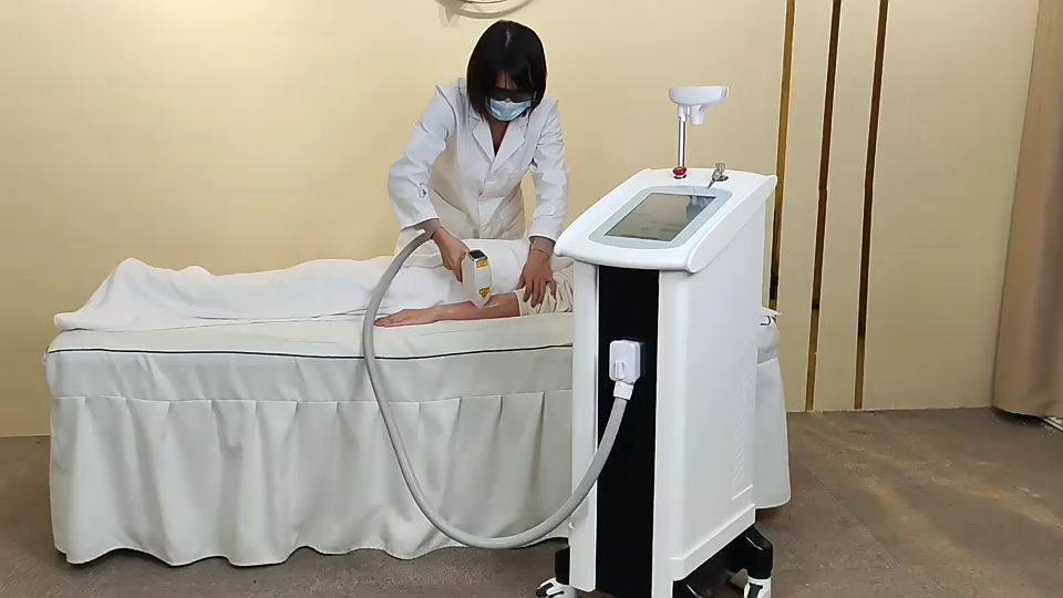 Vertical 810Nm Diode Laser Hair Removal Ice Cooling Painless Laser Hair Removal Machine