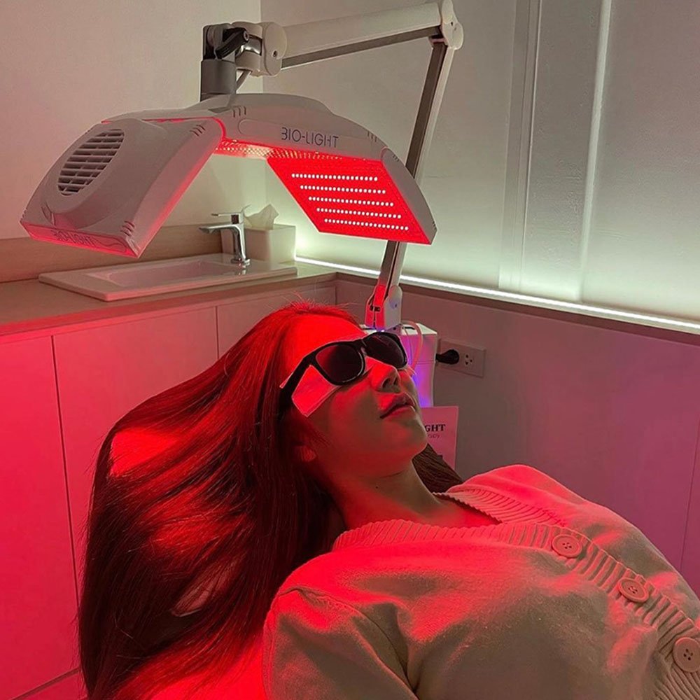 Red Light for Hair Growth: Here&rsquo;s How It Works