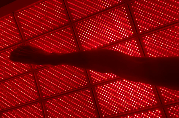 Red Light Basic Image What are the beauty and health benefits of red light therapy – GLM ...