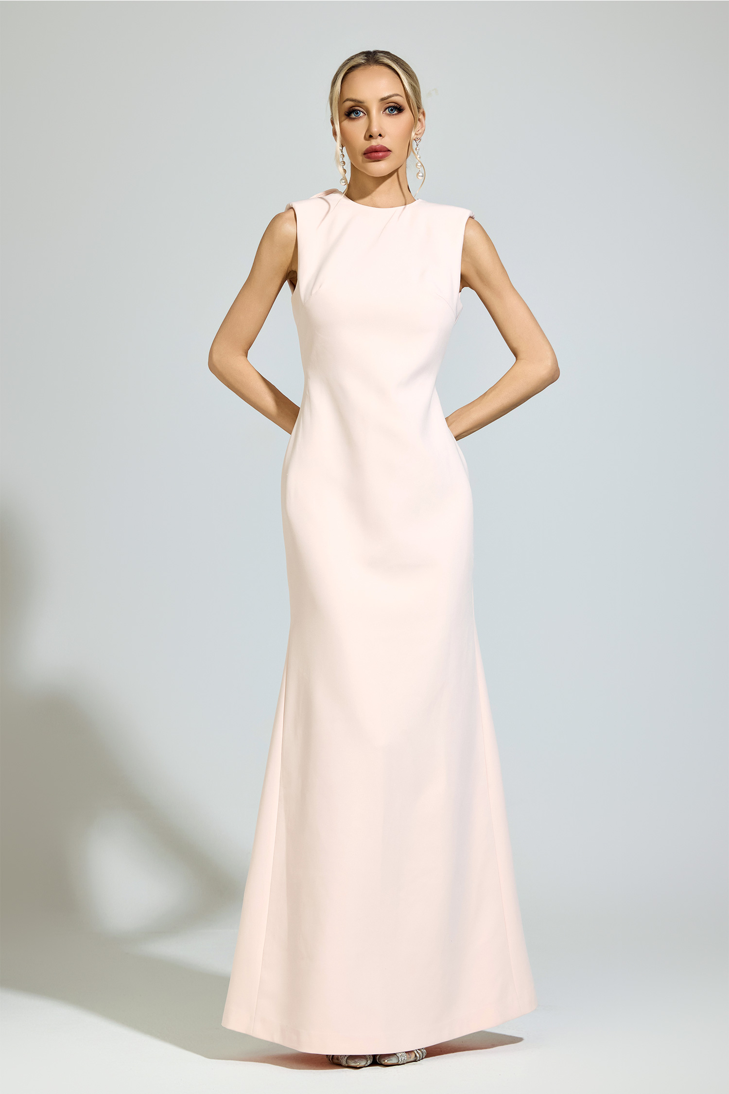 Hegel Pink Backless Formal Dress