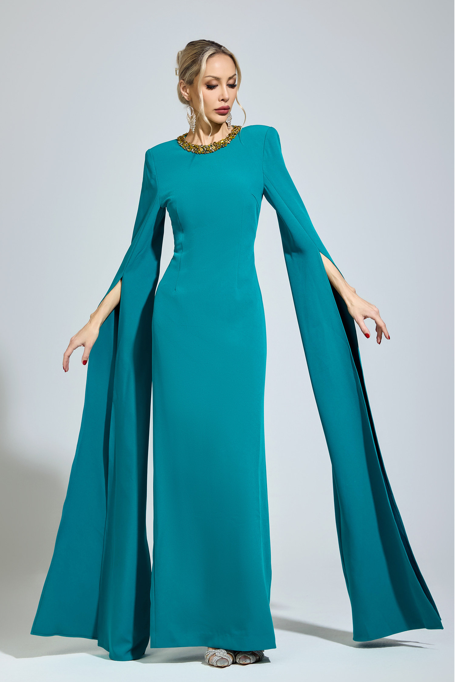 Eliot Green Dragging Sleeve Maxi Dress