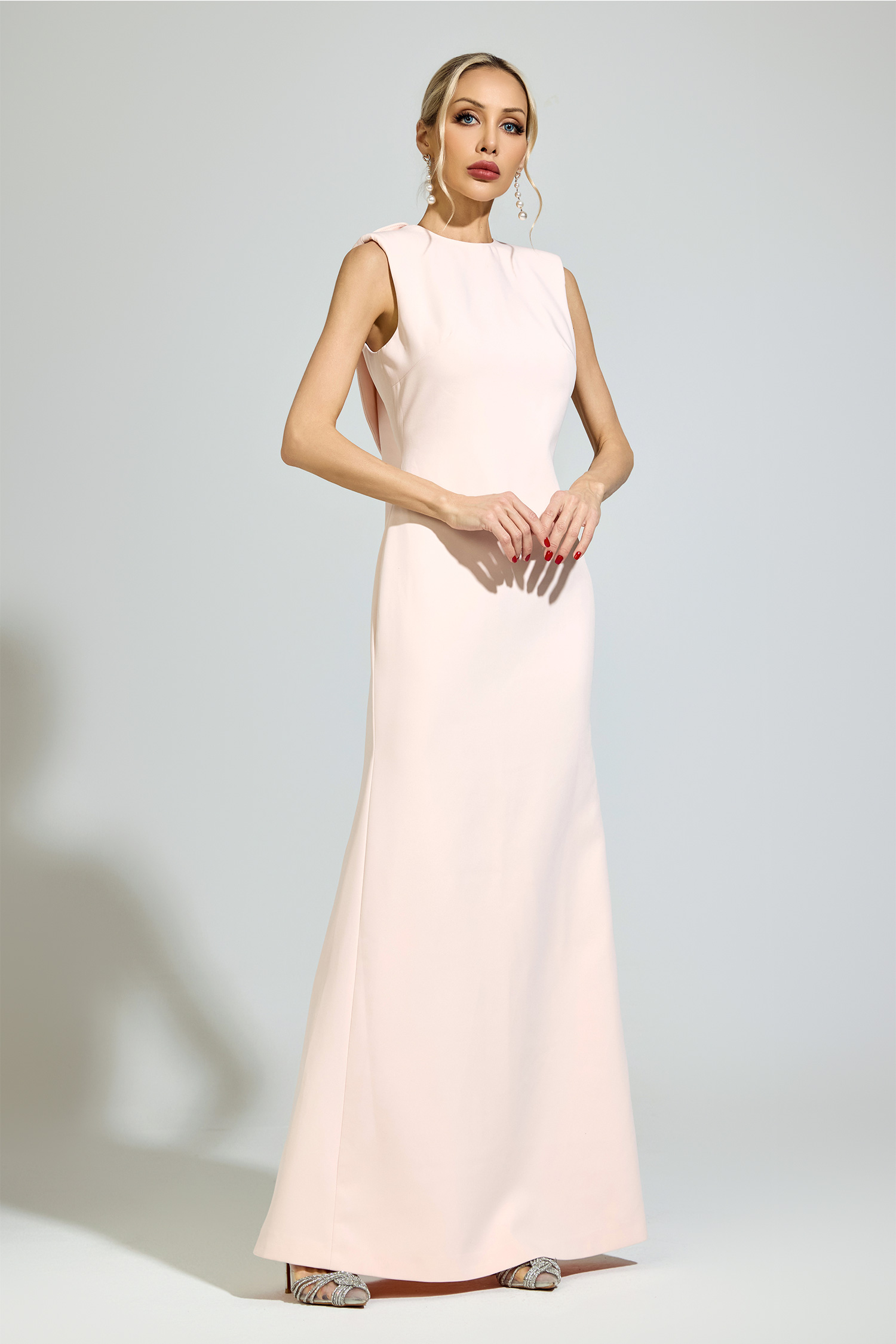 Hegel Pink Backless Formal Dress