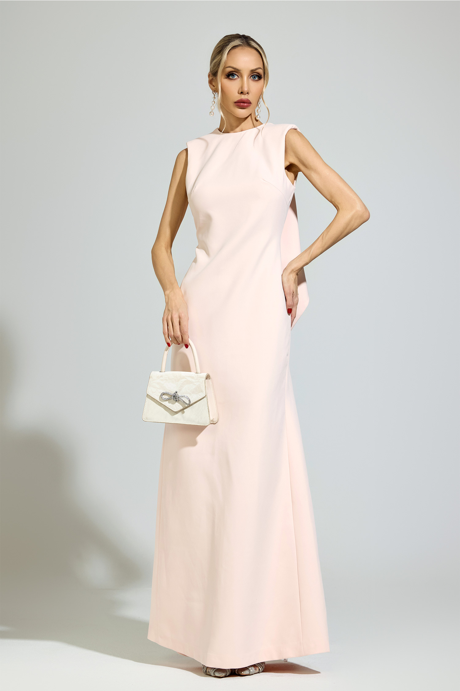 Hegel Pink Backless Formal Dress