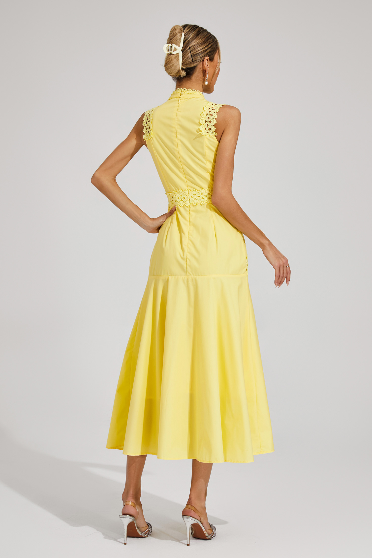 ワンピース ETMON Slip Drape Lace Dress, Yellow Susanna Yellow Sleeveless Lace Dress