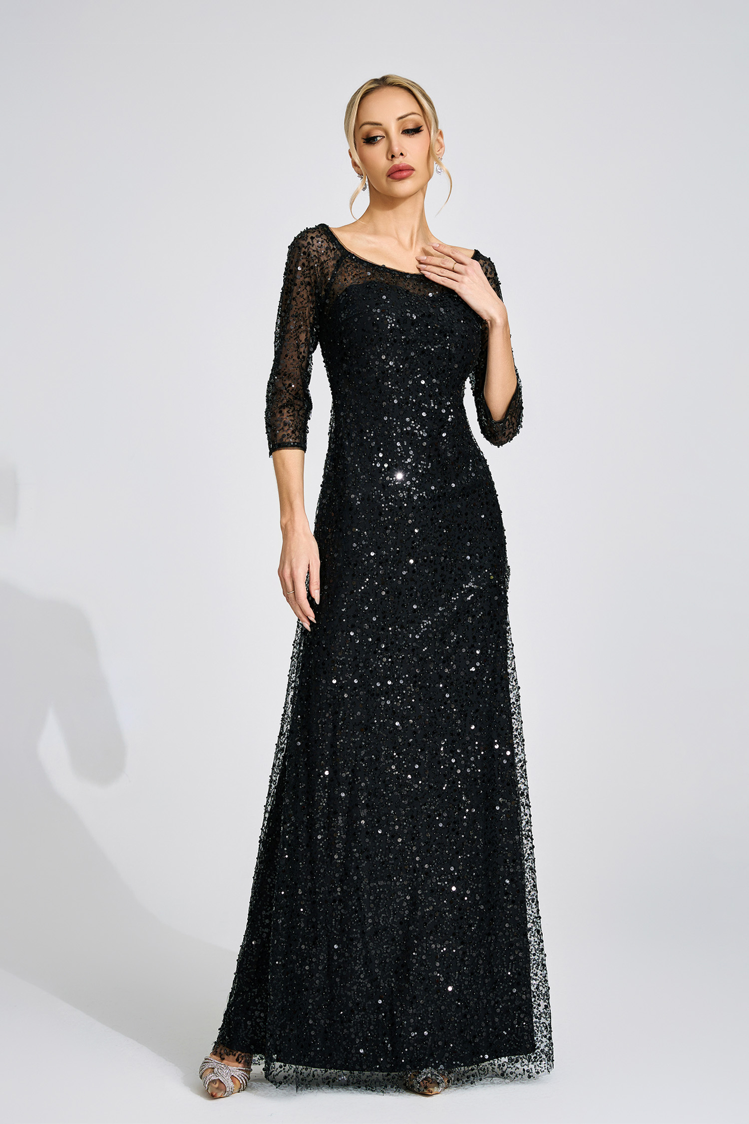 Aeliana Black Diamond Maxi Dress