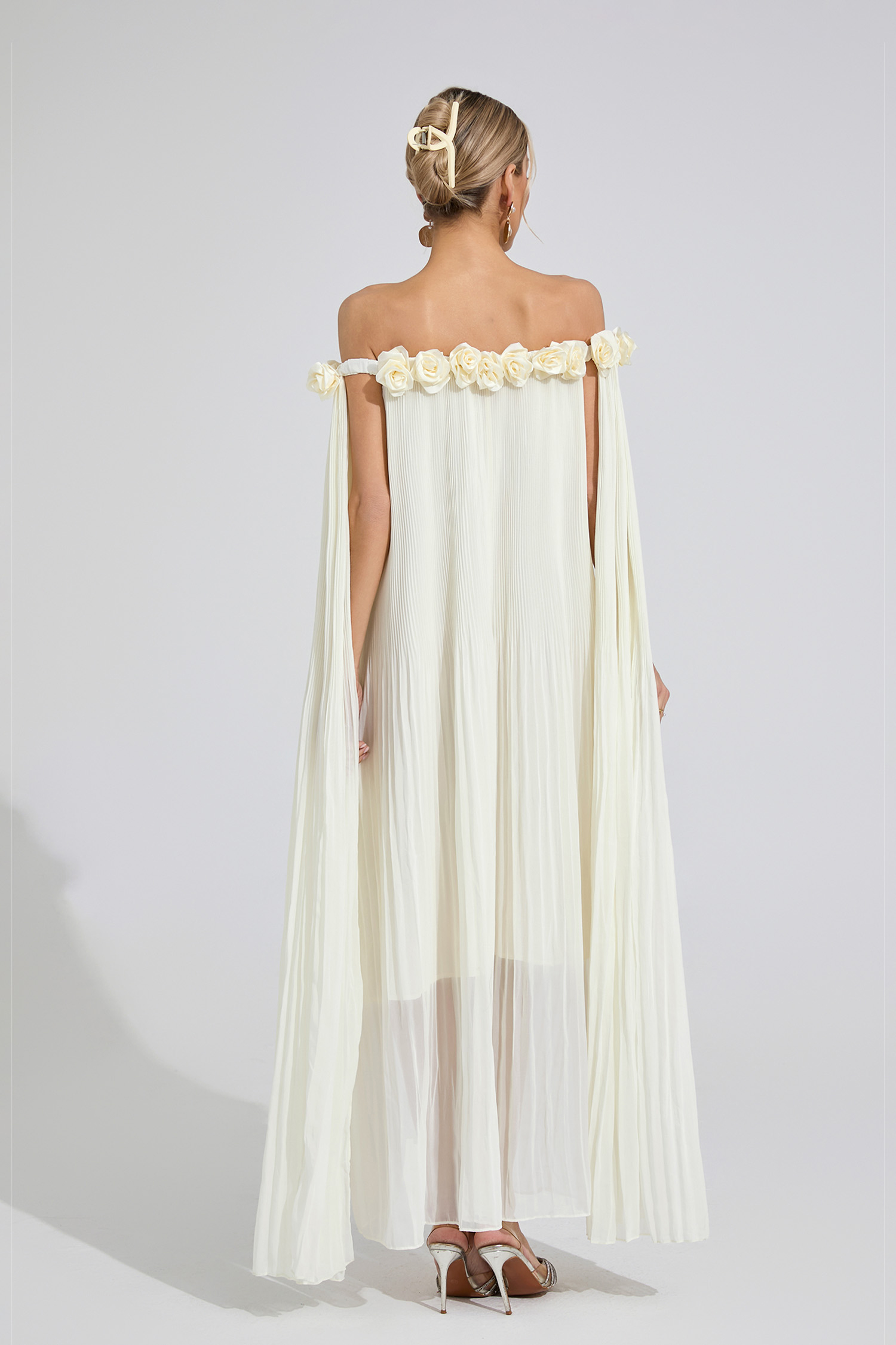 Awen Apricot Floral Maxi Dress