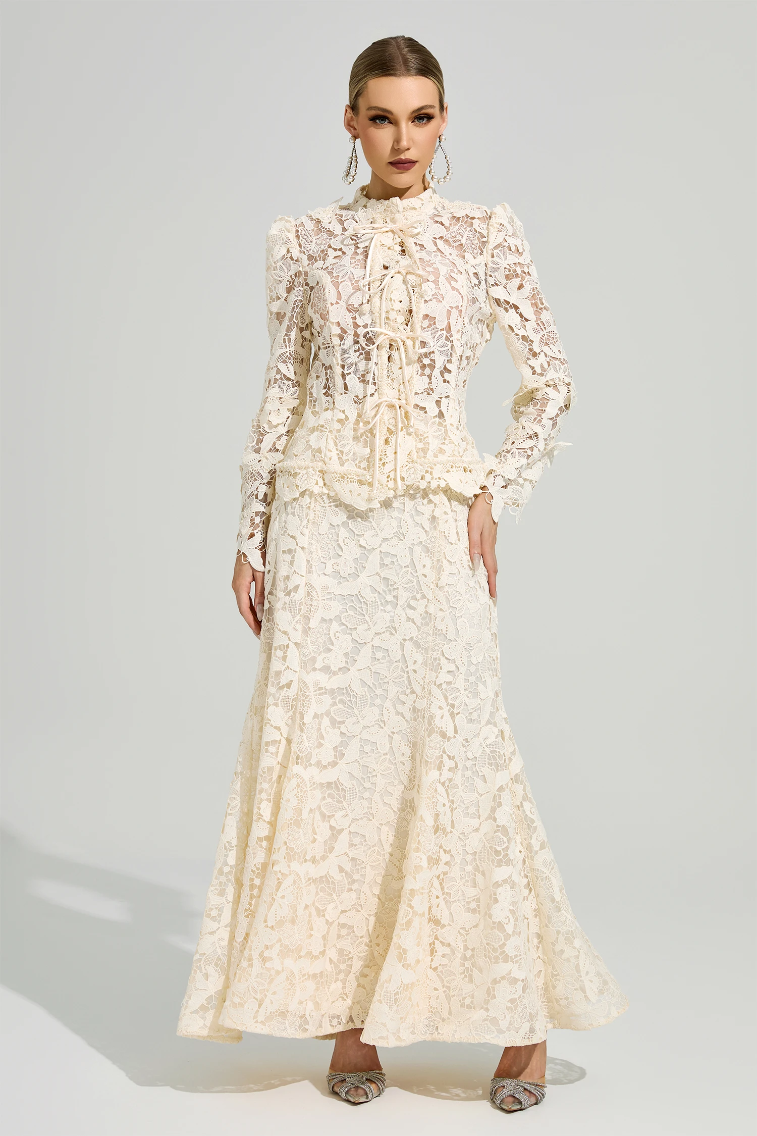 Basin White Lace Set