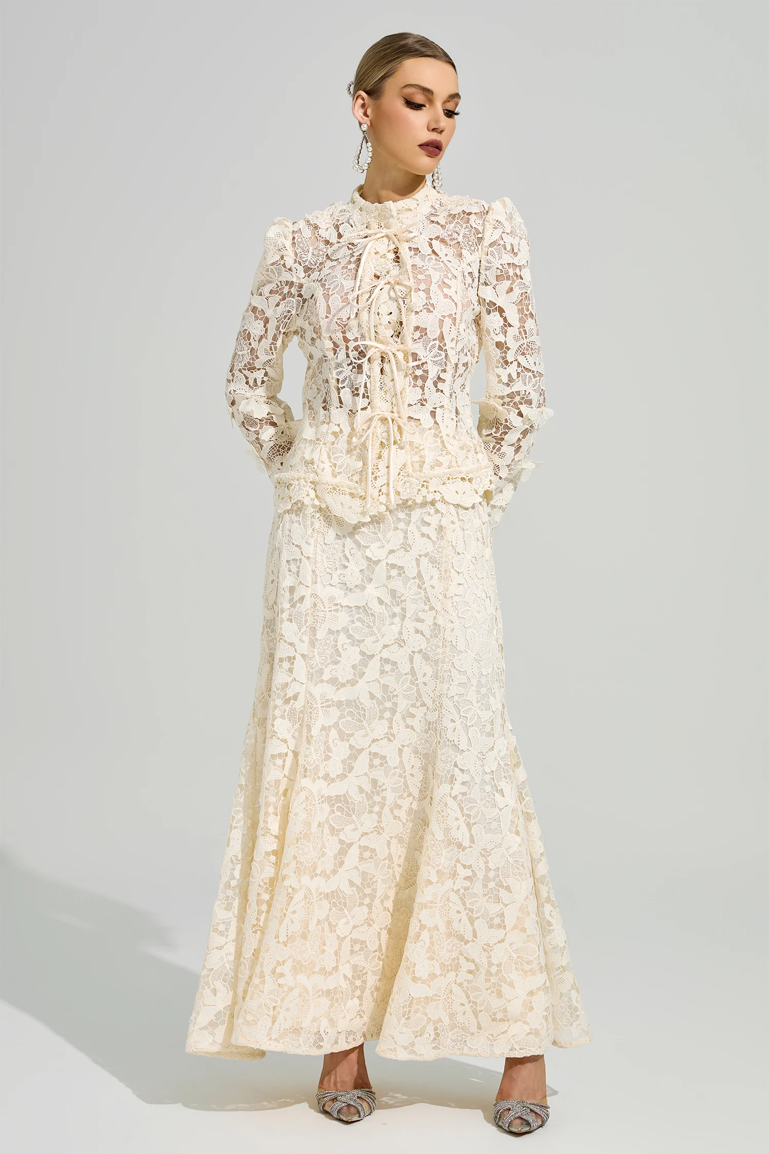 Basin White Lace Set