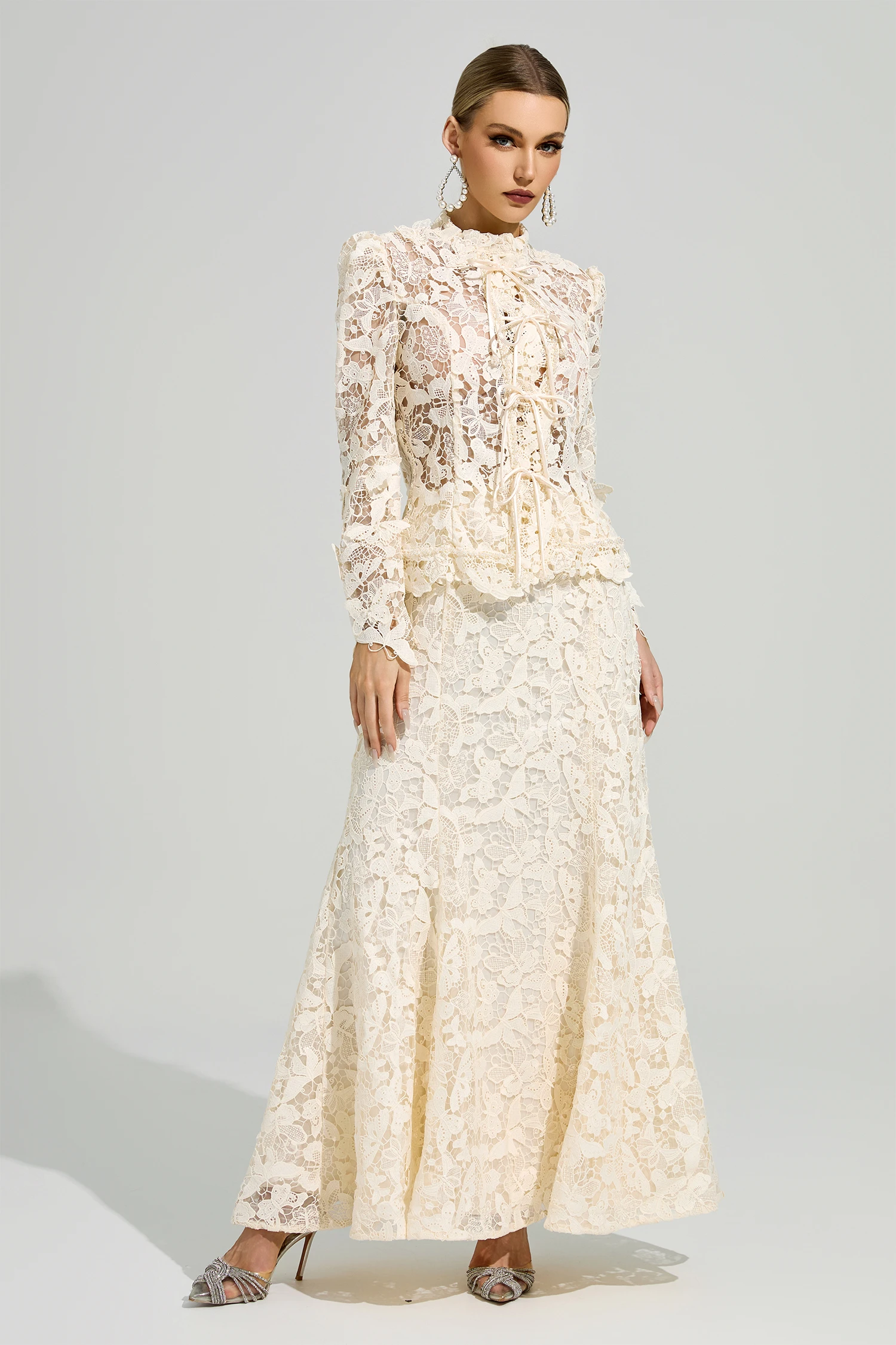 Basin White Lace Set