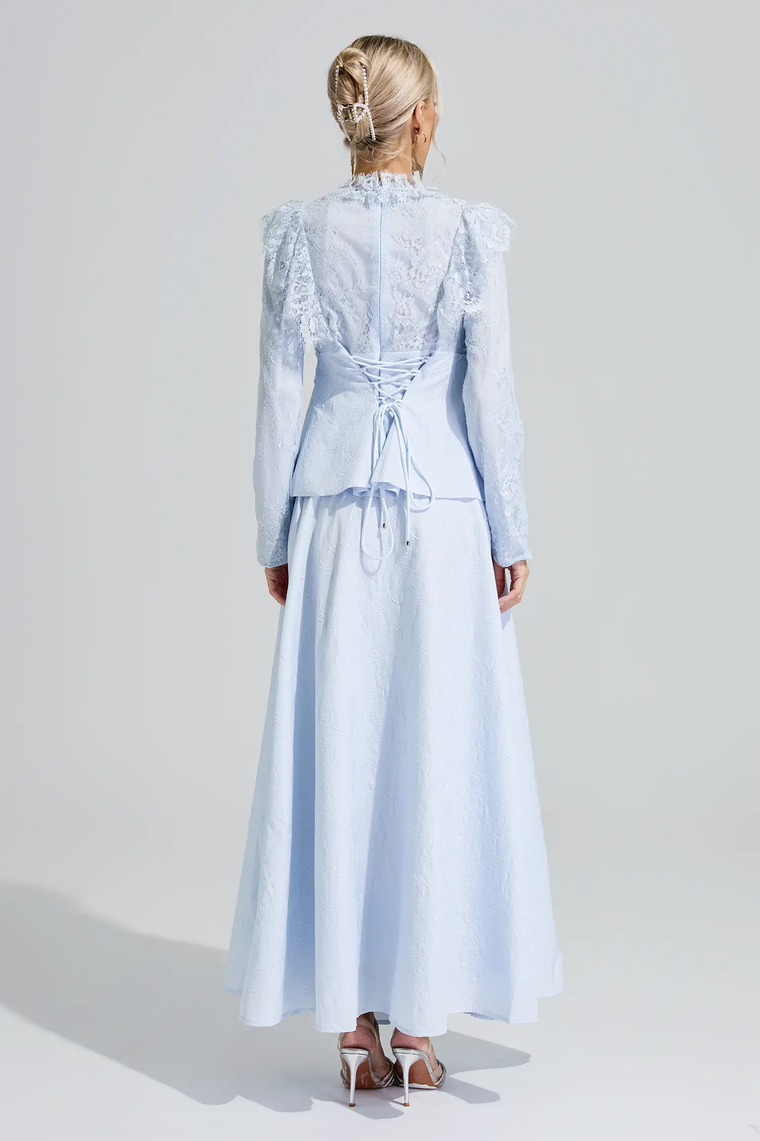 Dawkins Blue 3D Floral Lace Up Set