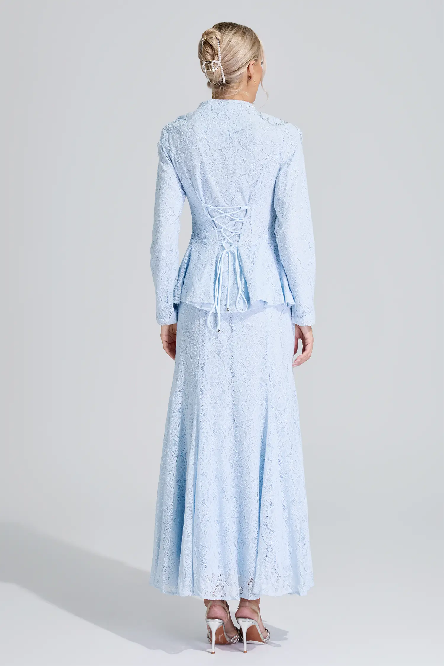 Clio Blue Lace Applique Fishtail Set