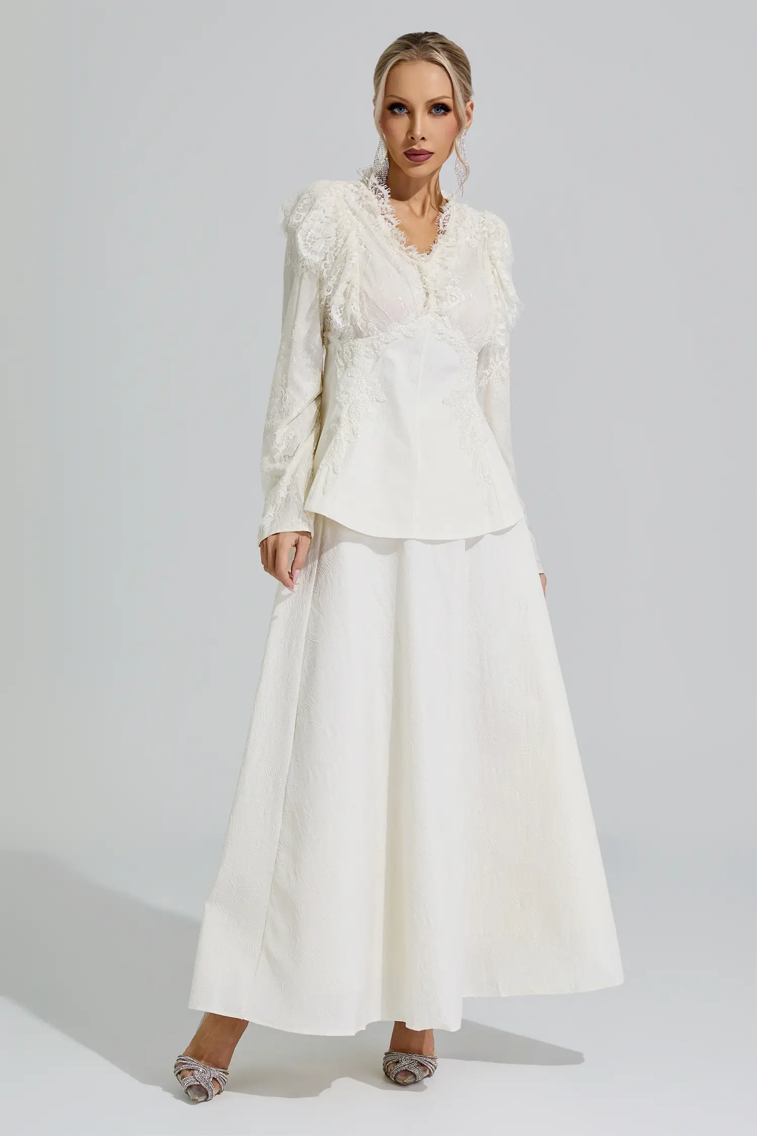 Dawkins Apricot 3D Floral Lace Up Set