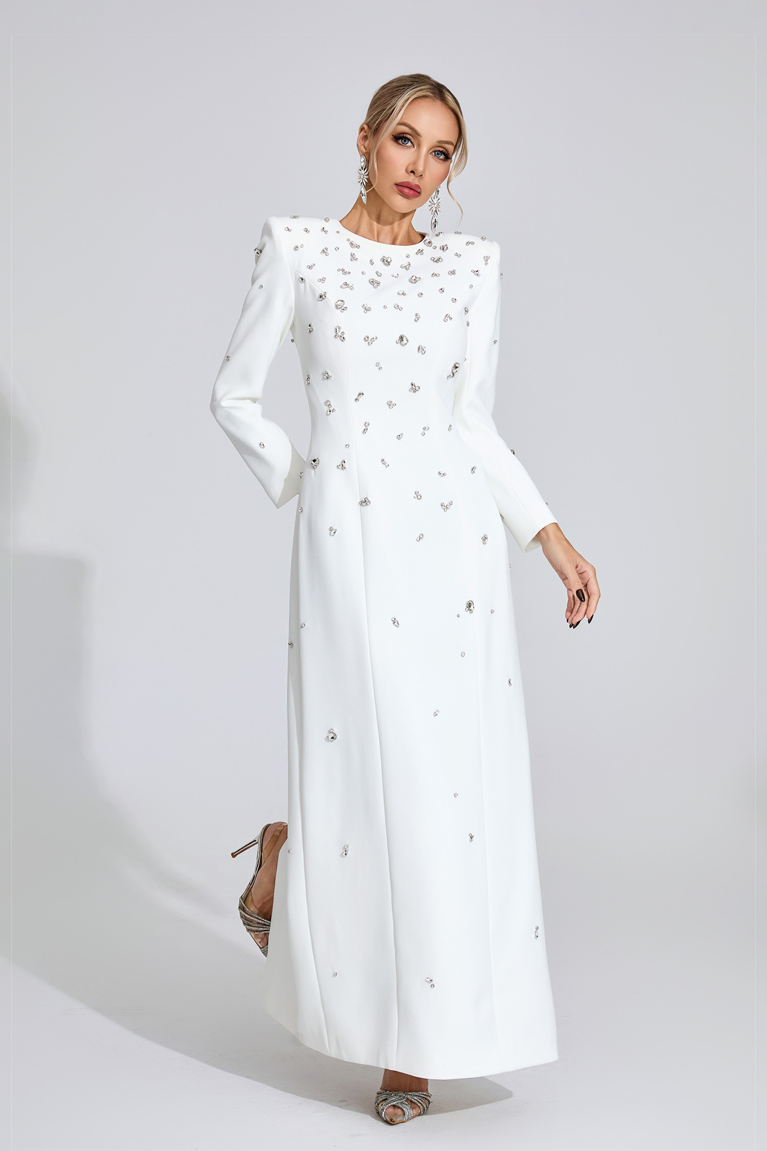 Dunlop White Diamond Long Sleeve Dress