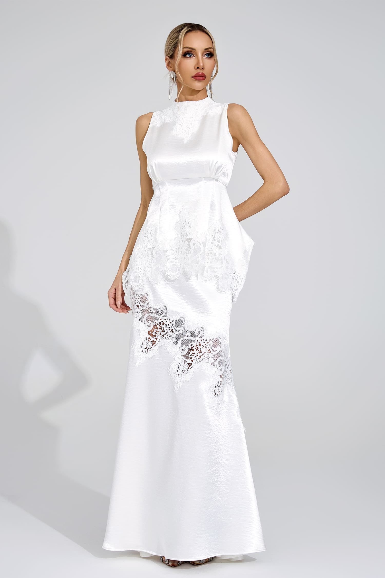 Frida White Two-Piece Set