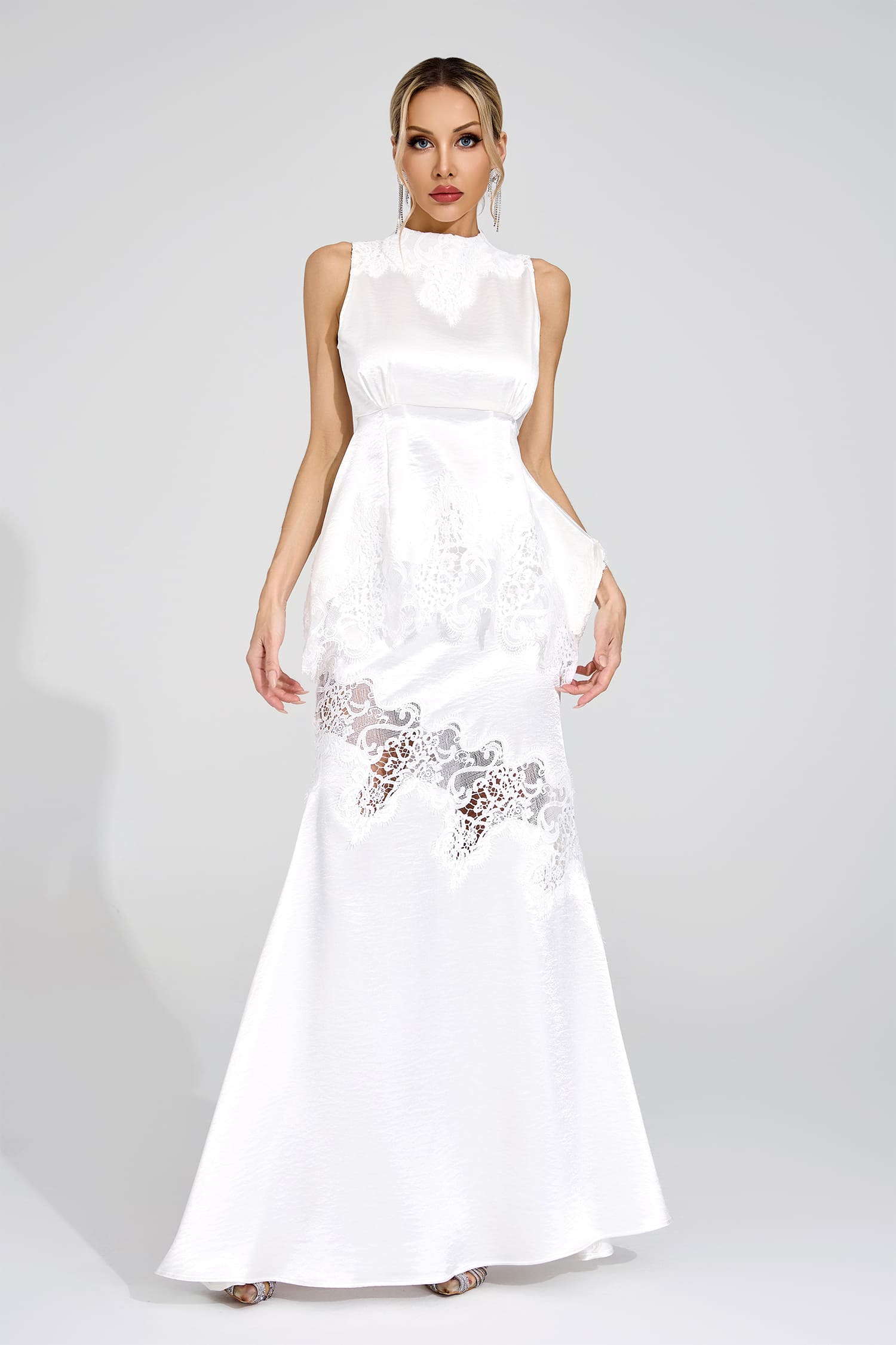 Frida White Two-Piece Set