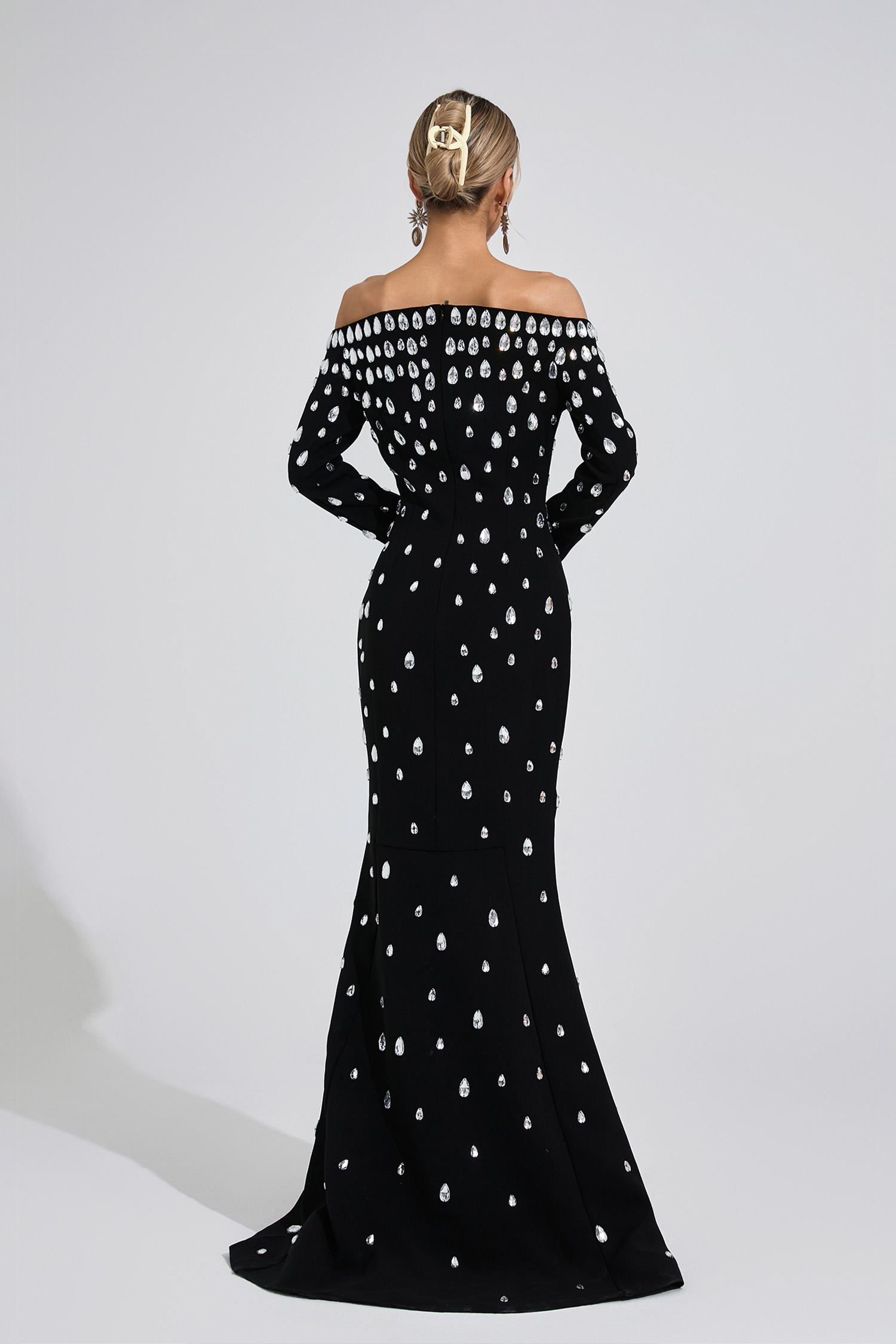 Glesni Black Diamond Maxi Dress