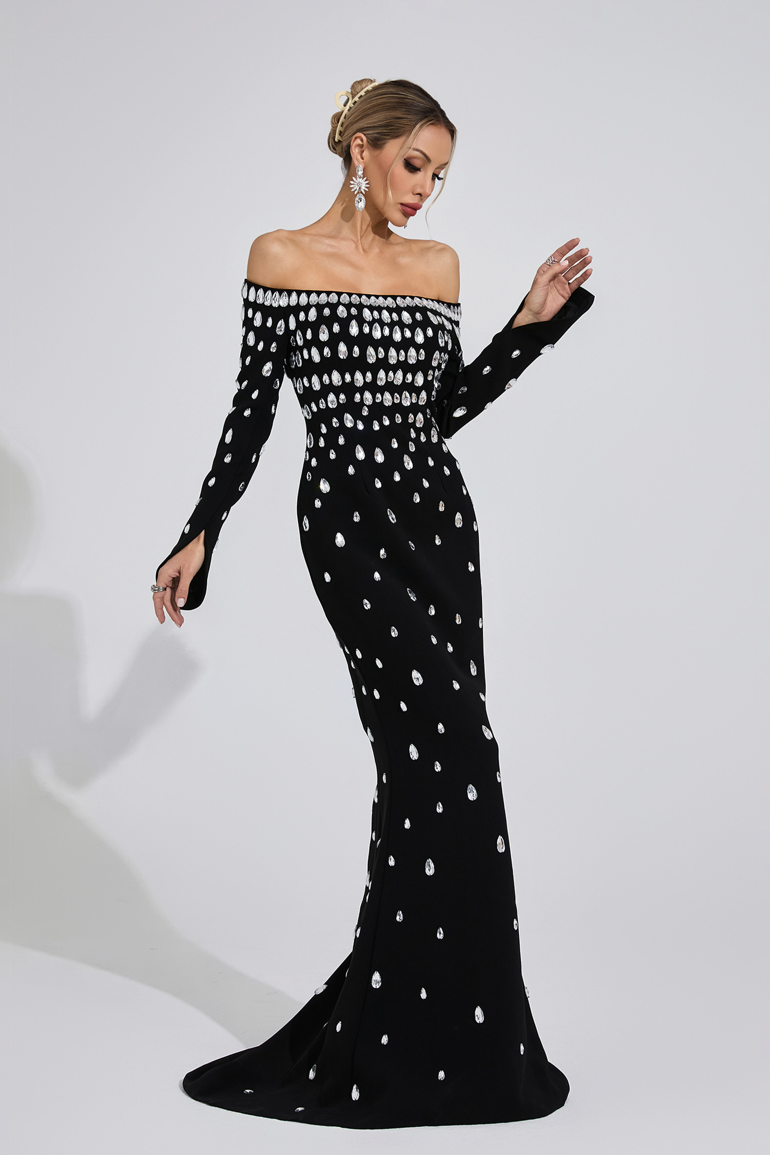 Glesni Black Diamond Maxi Dress
