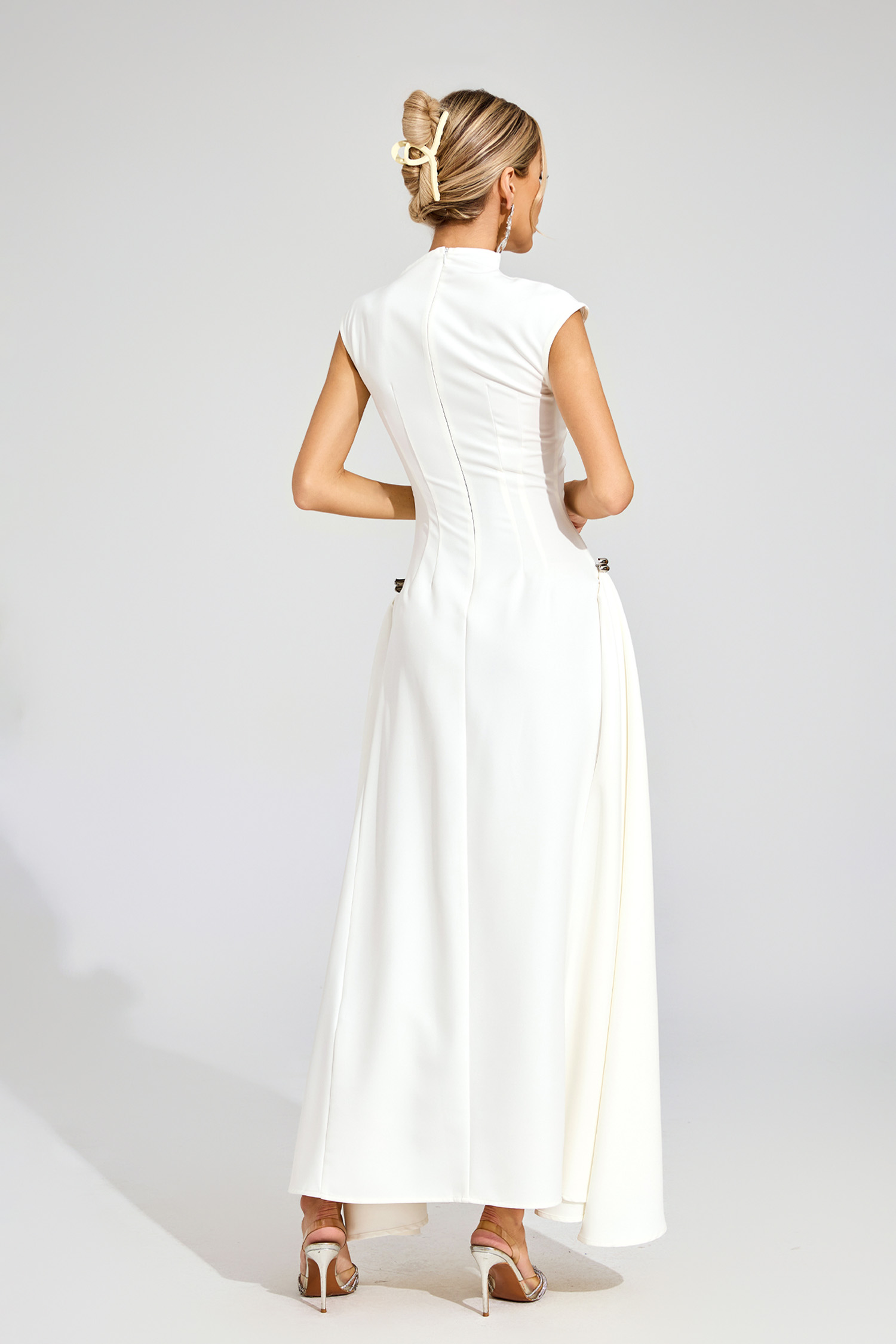 Greg White Sleeveless Maxi Dress