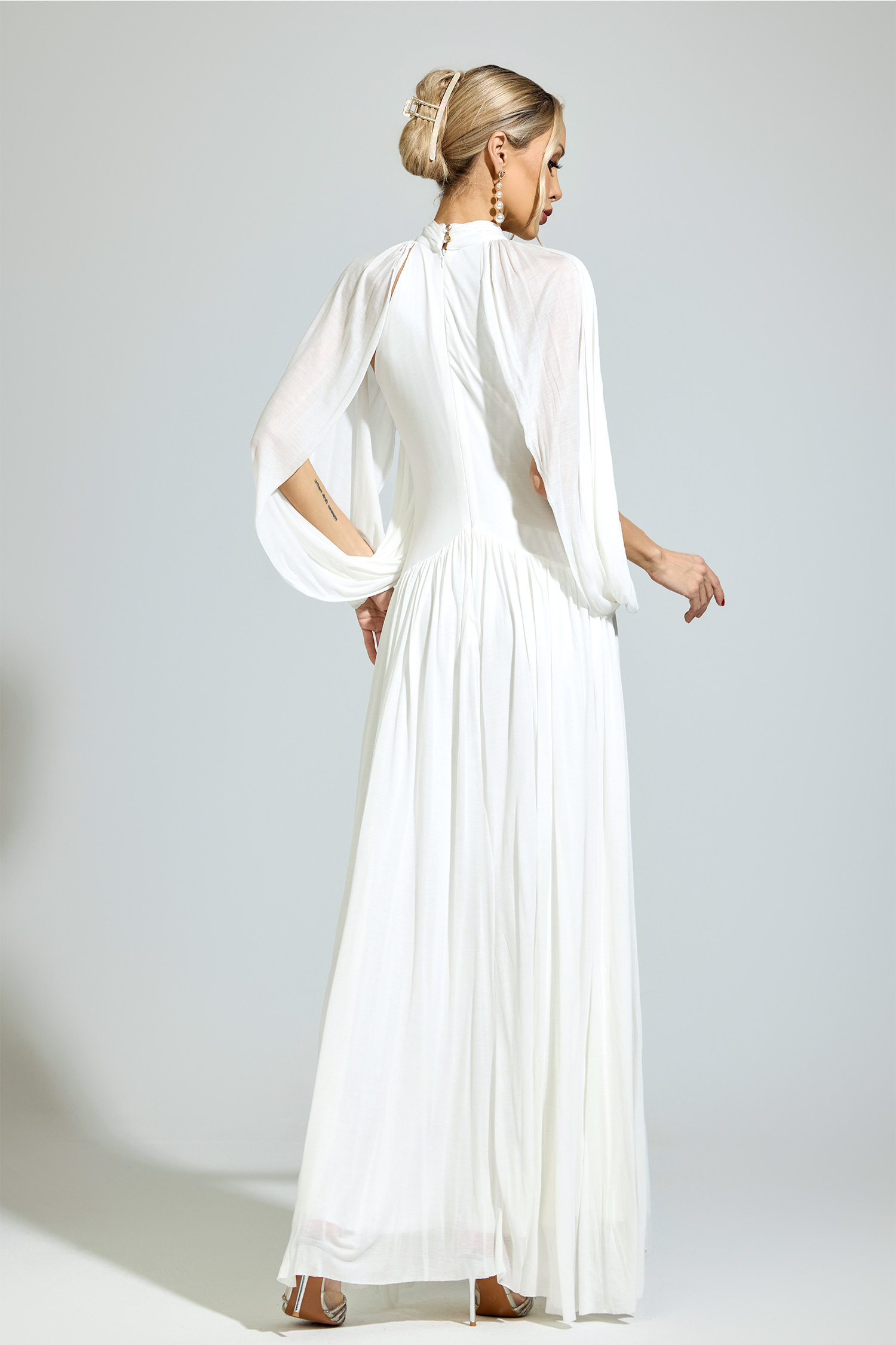 Habermas White Pleated Sweater Dress