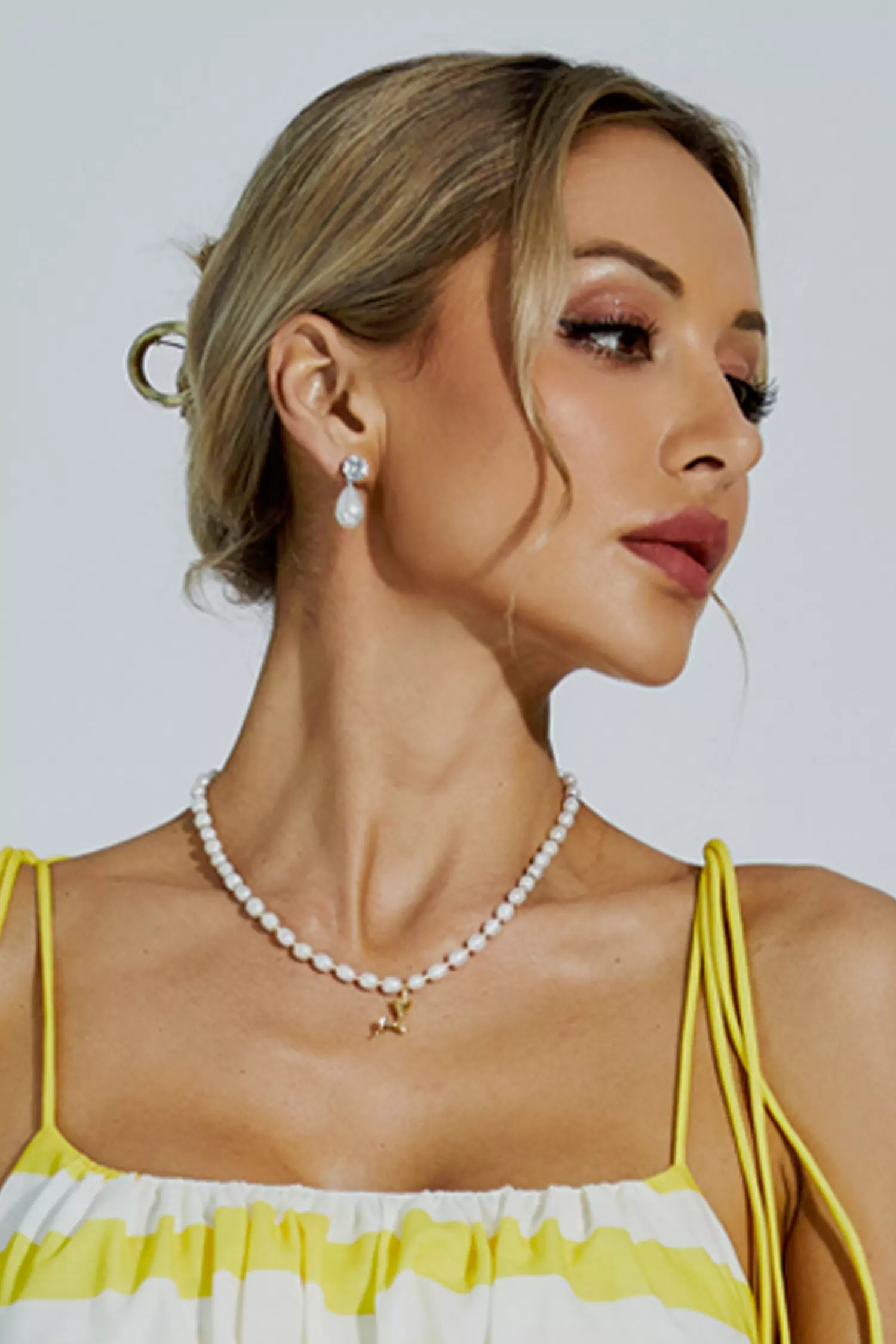 Harmoni White Pearl Rose Necklace-CATCHALL
