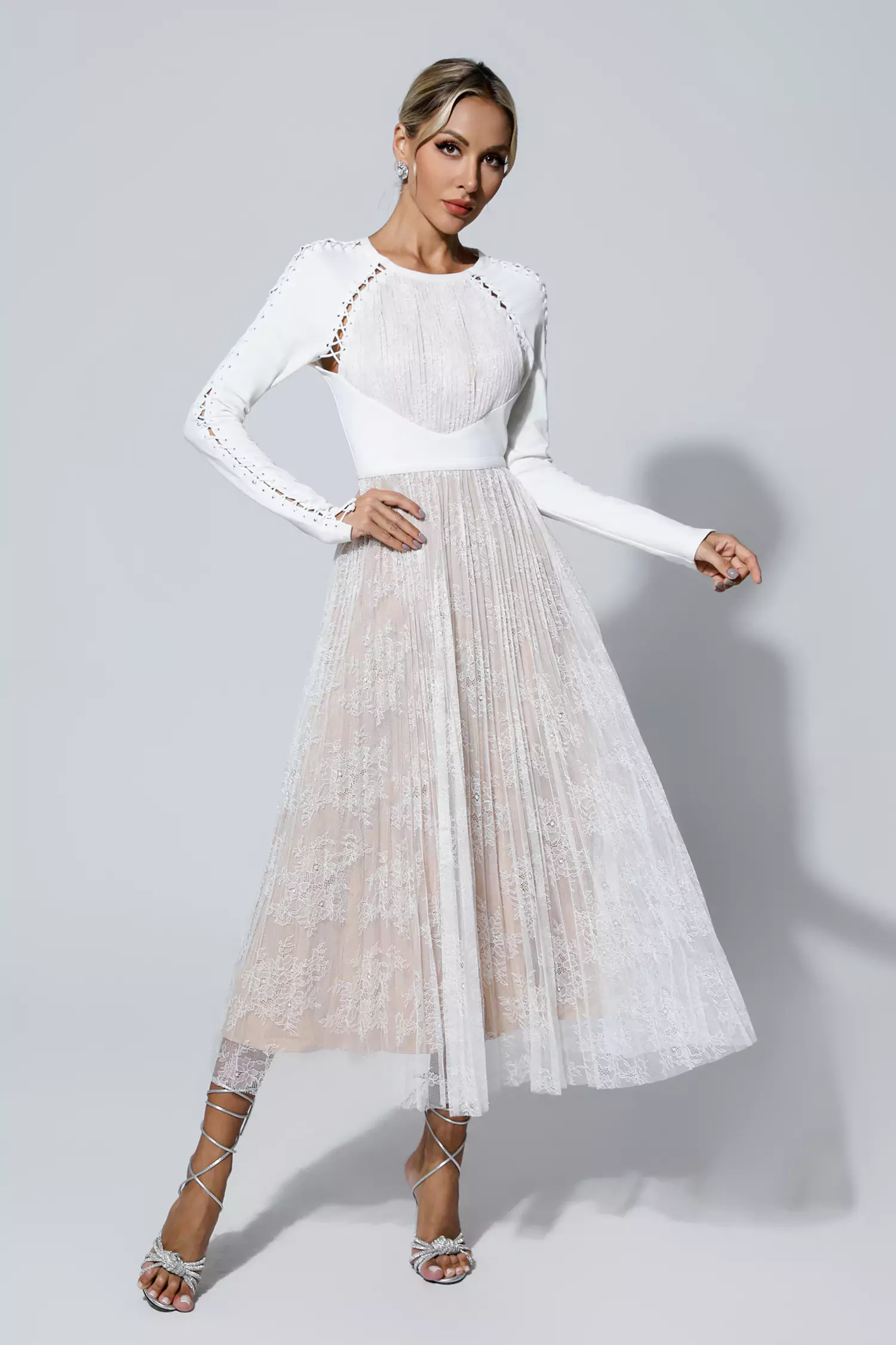 Itzel White Lace Long Sleeve Maxi Dress
