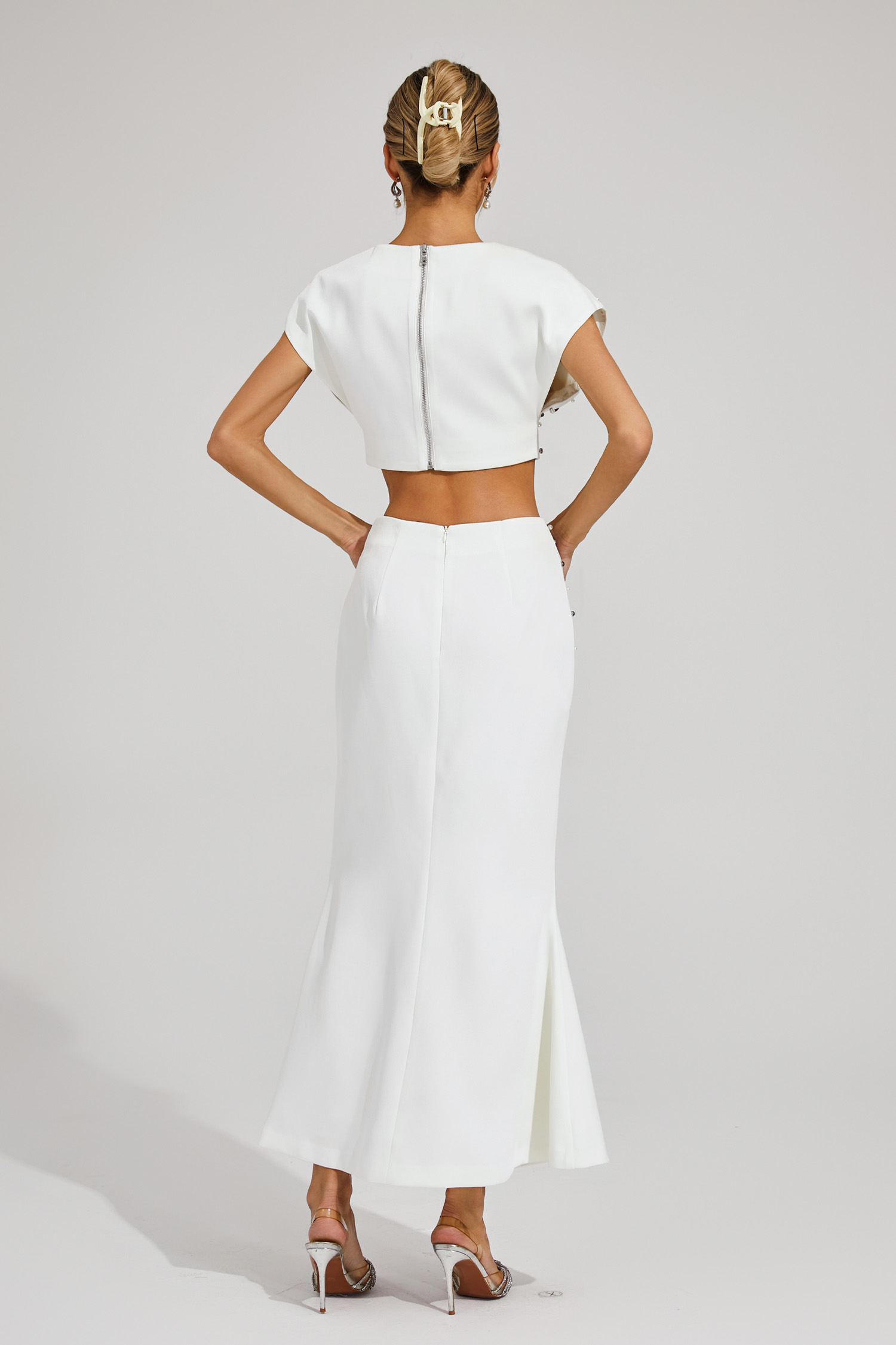 James White Diamond Shells Embellished Set