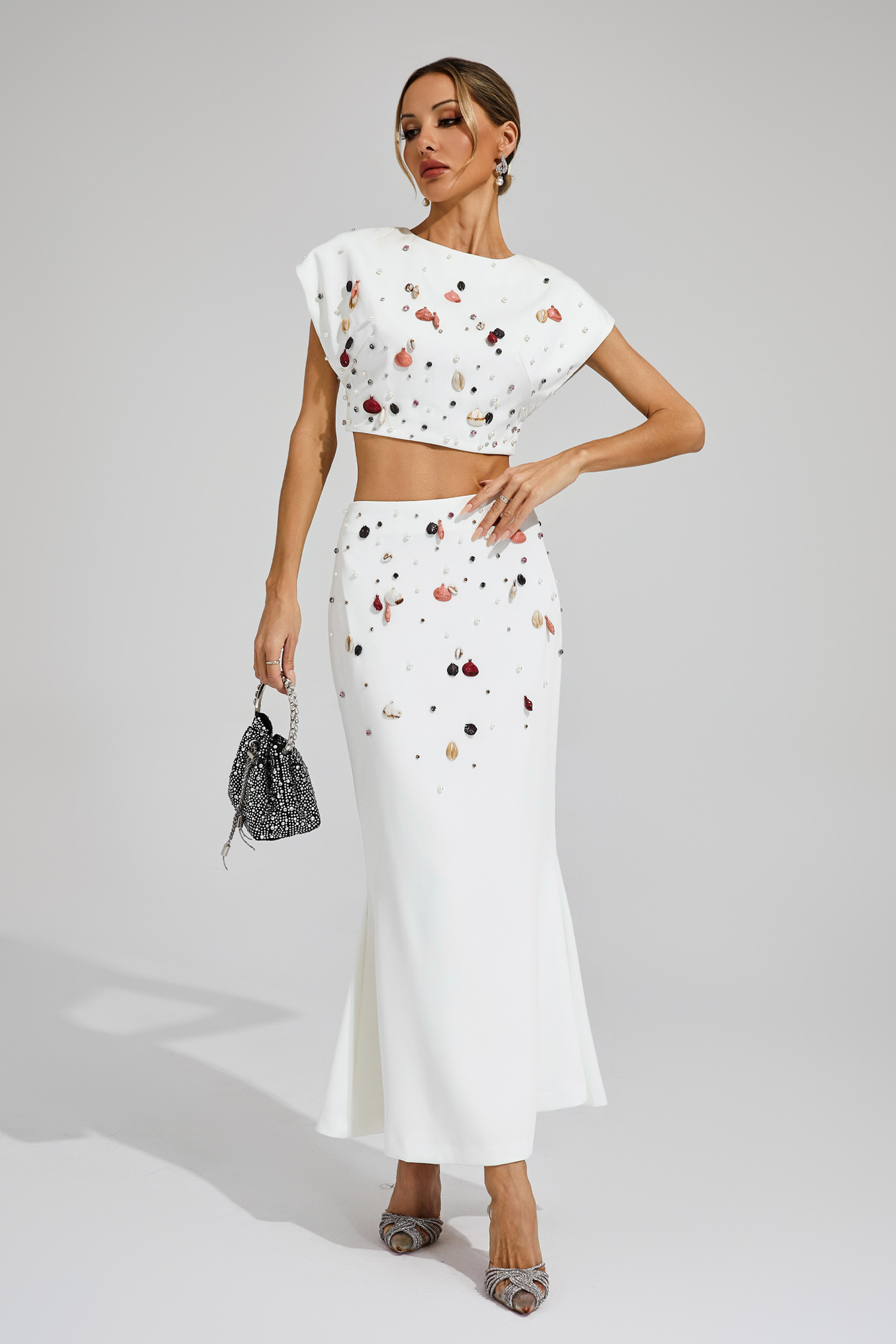 James White Diamond Shells Embellished Set