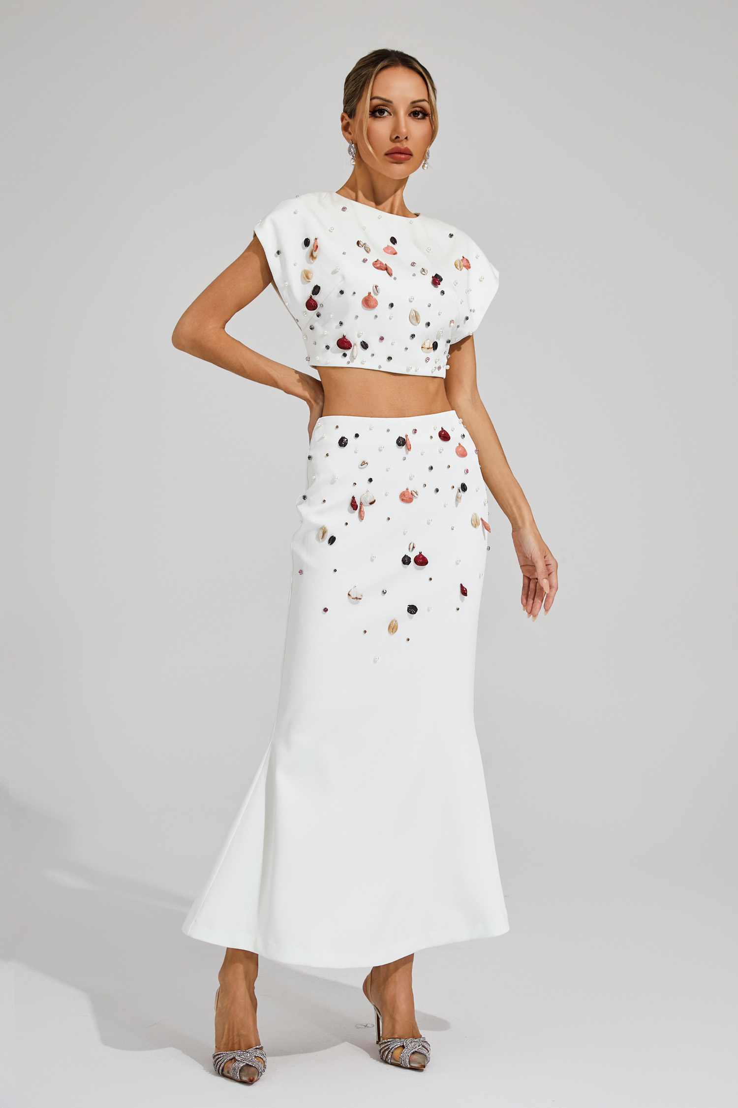 James White Diamond Shells Embellished Set