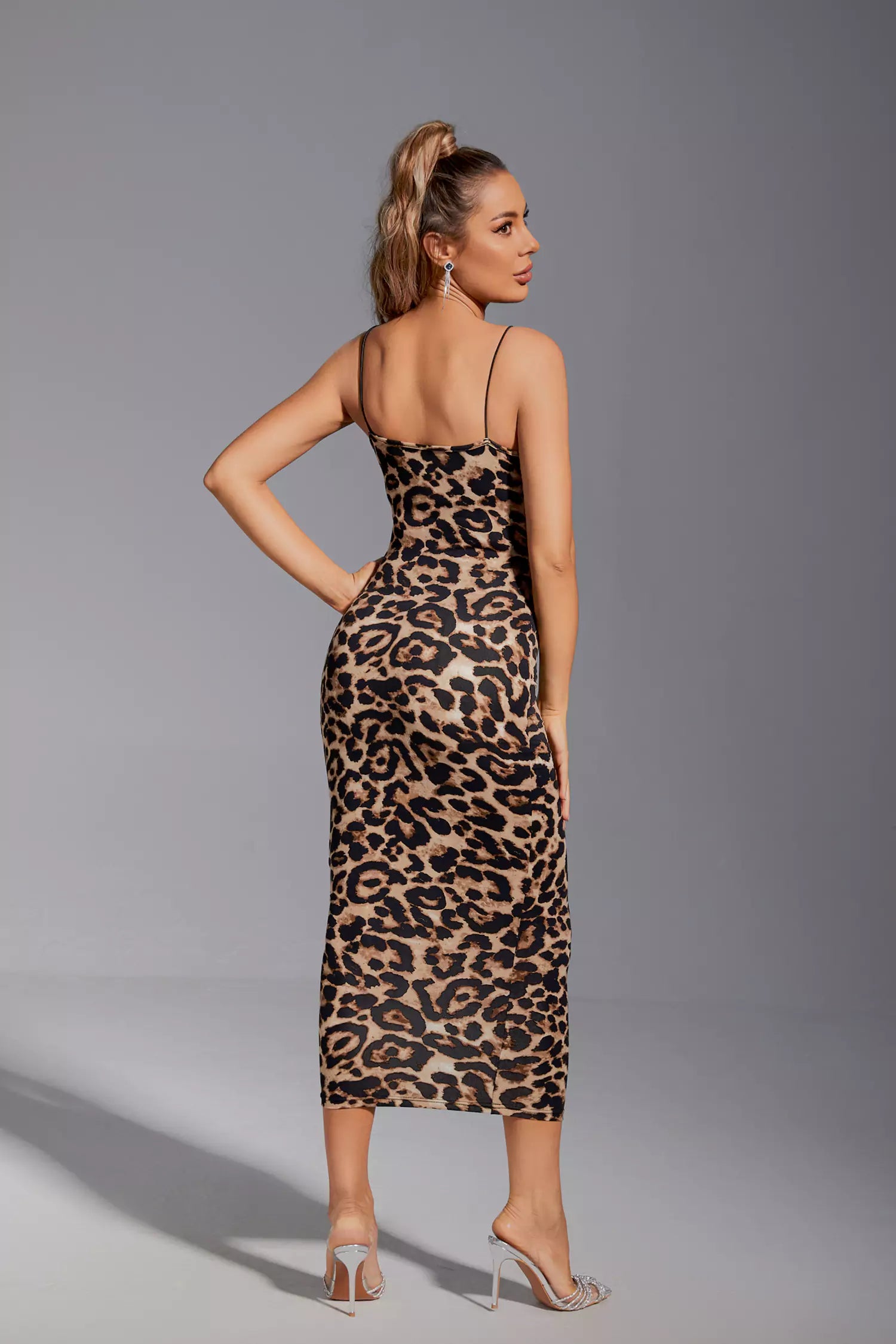 Cheetah bodycon outlet dress