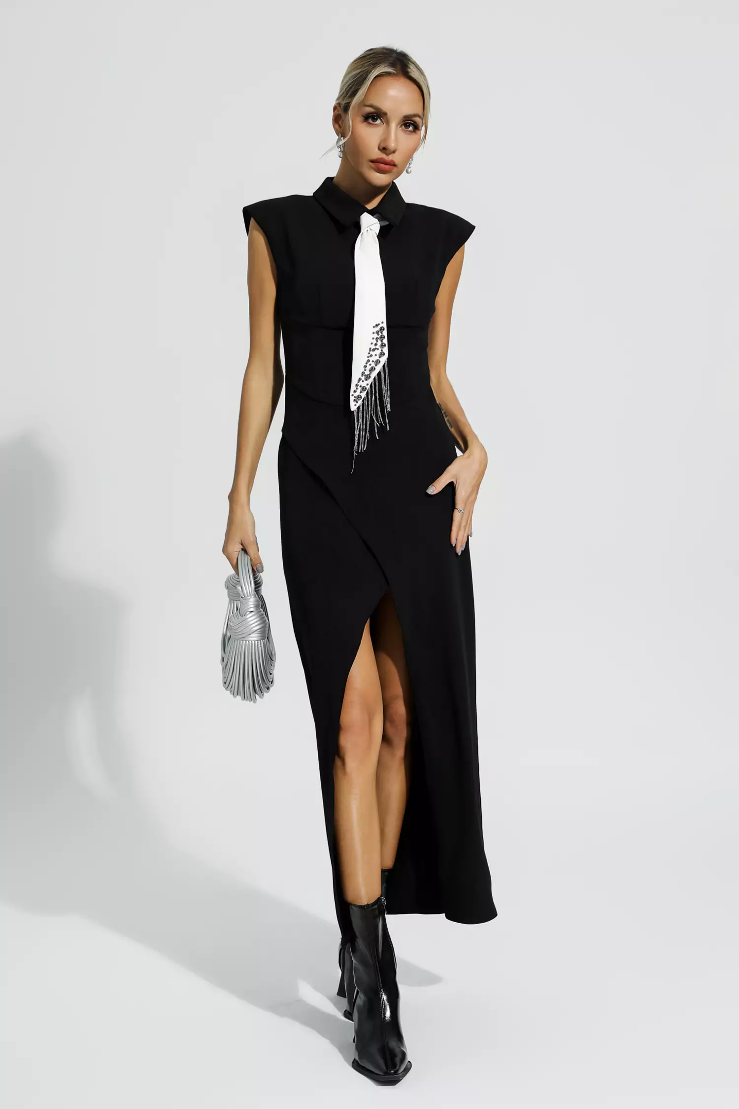 Liberty Black Sleeveless Maxi Dress-CATCHALL