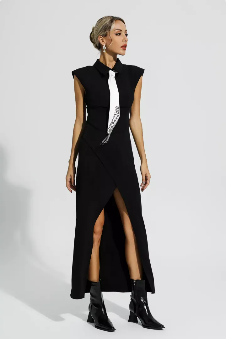 Liberty Sleeveless Maxi Dress-Black